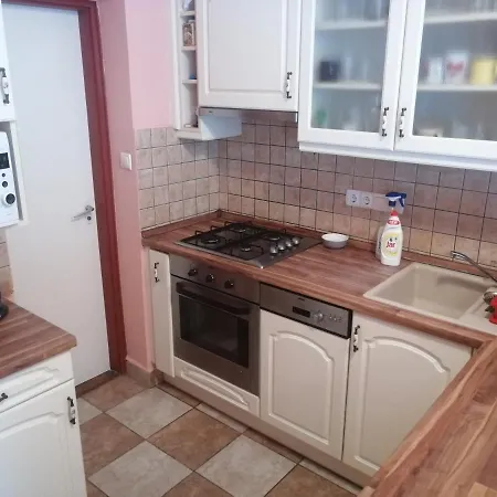 Palinkas Jo Reggelt! Apartment Heviz